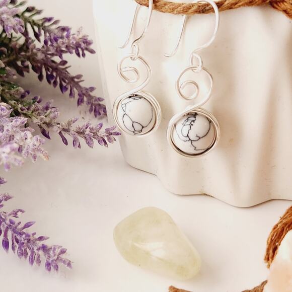 White Howlite Stone Bead Earrings / Silver-plated Wire Wrapped Earrings - Picture 5 of 7